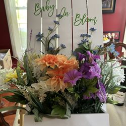 Floral Baby Shower Decor