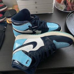 Jordan 1 High UNC