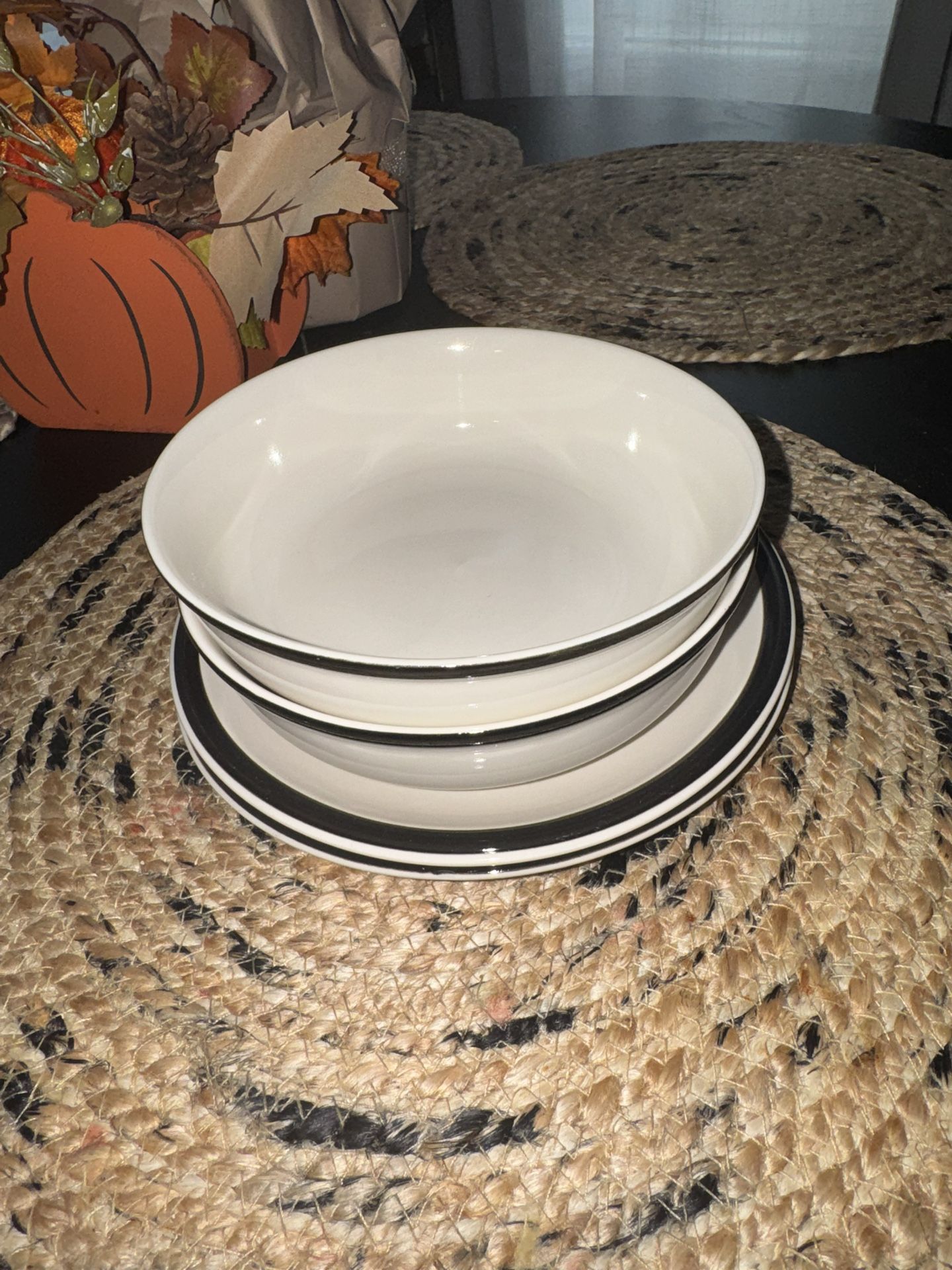 4 Pcs Bowl And Plate Set
