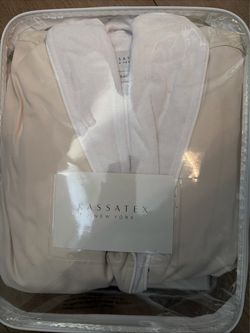 Kassatex shawl collar bathrobe