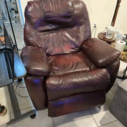 2 Used Recliner Leather