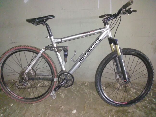 Motobecane Fantom Comp DS Mountain Bike Motobecane Fantom Comp DS Mountain Bike Motobecane Fantom Comp DS Mountain Bike Motobecane FantomComp DS