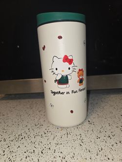 Viral Hello kitty Starbucks Cup