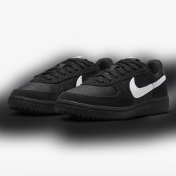 Nikes 