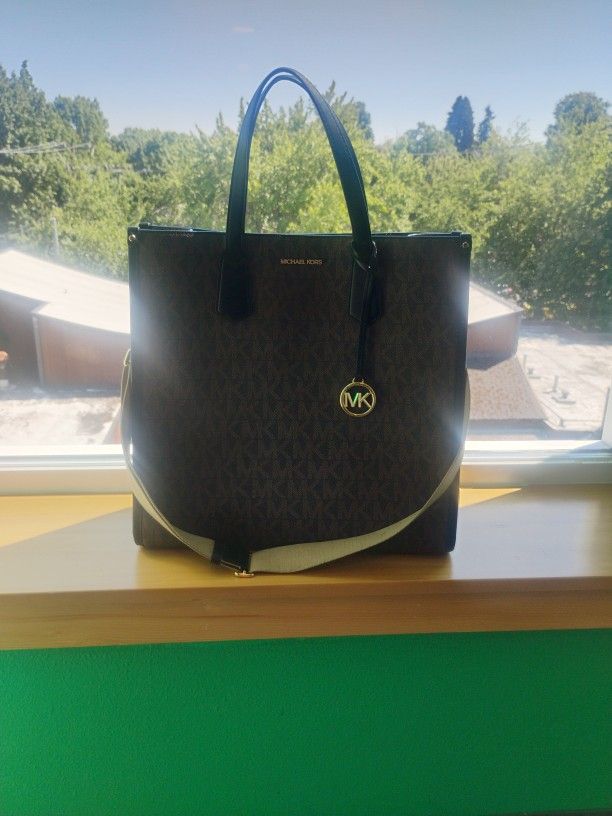 Michael Kors Tote Bag