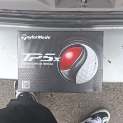 Taylormade TP5X 