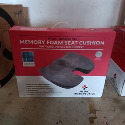 Medic Therapeutics Memory Foam Seat Cushion 