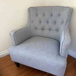 Gray Tufted Accent Chair 