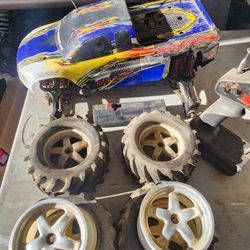 FREE Traxxas T-Maxx FREE