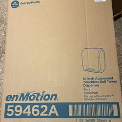 Brand New Motion Sensor Paper Towel Dispenser
