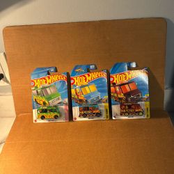 Hot Wheels 3 Pack (Milwaukie,OR)