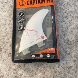 Surfboard Thruster Brand New Fcs Yago Dora Pro Model Fins Medium 