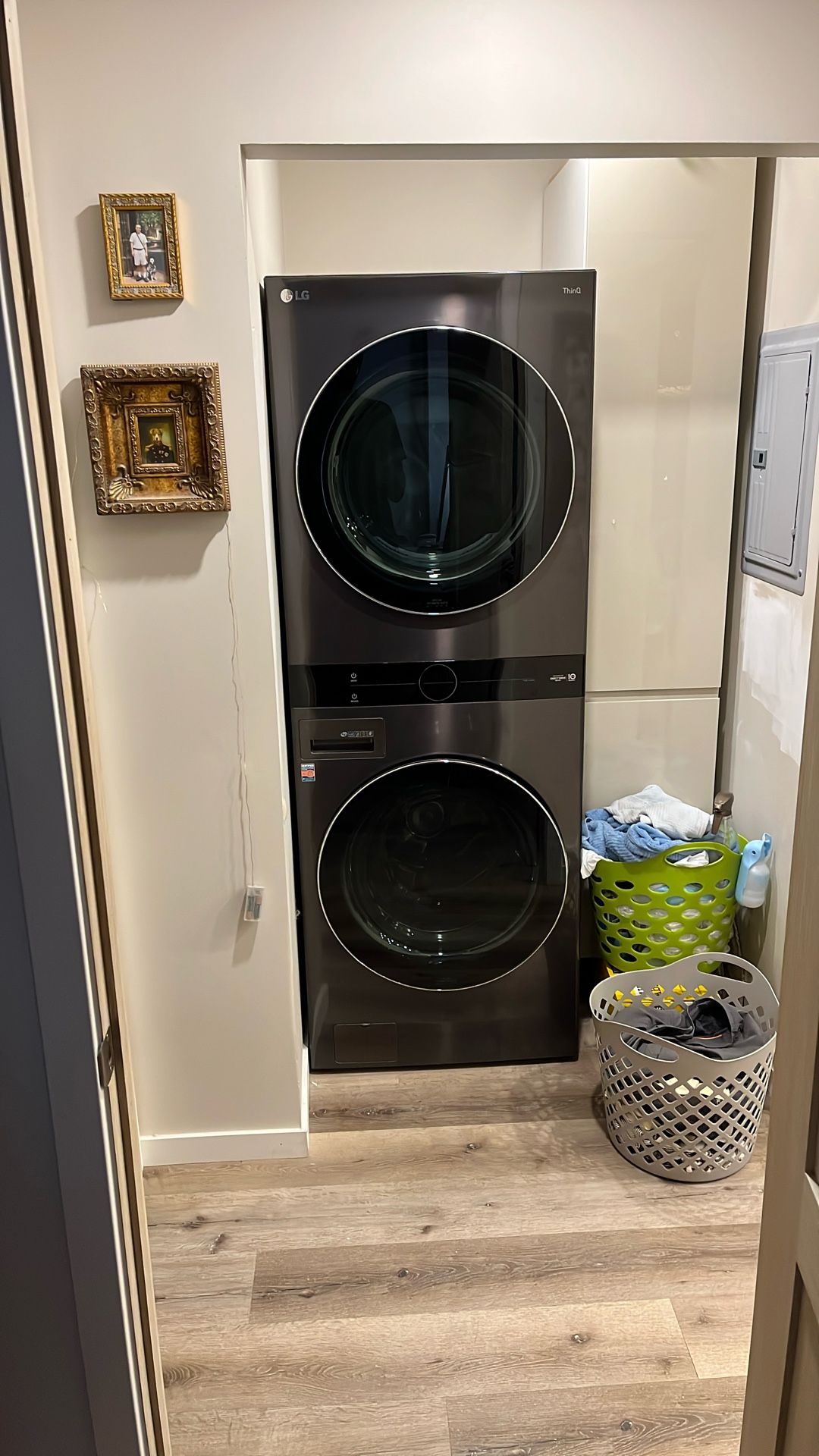 LG Think Single Unit Wash Tower