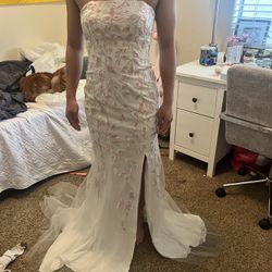 NEW  Prom Dress
