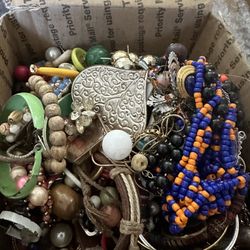 2 Pounds Wearable Jewelry And Repurposing Pieces