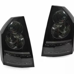 Chrysler 300C Euro Clear Taillights Light Smoked Clear