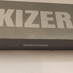 New Kizer Folding Utility Knife /2.74 inches/ see discription