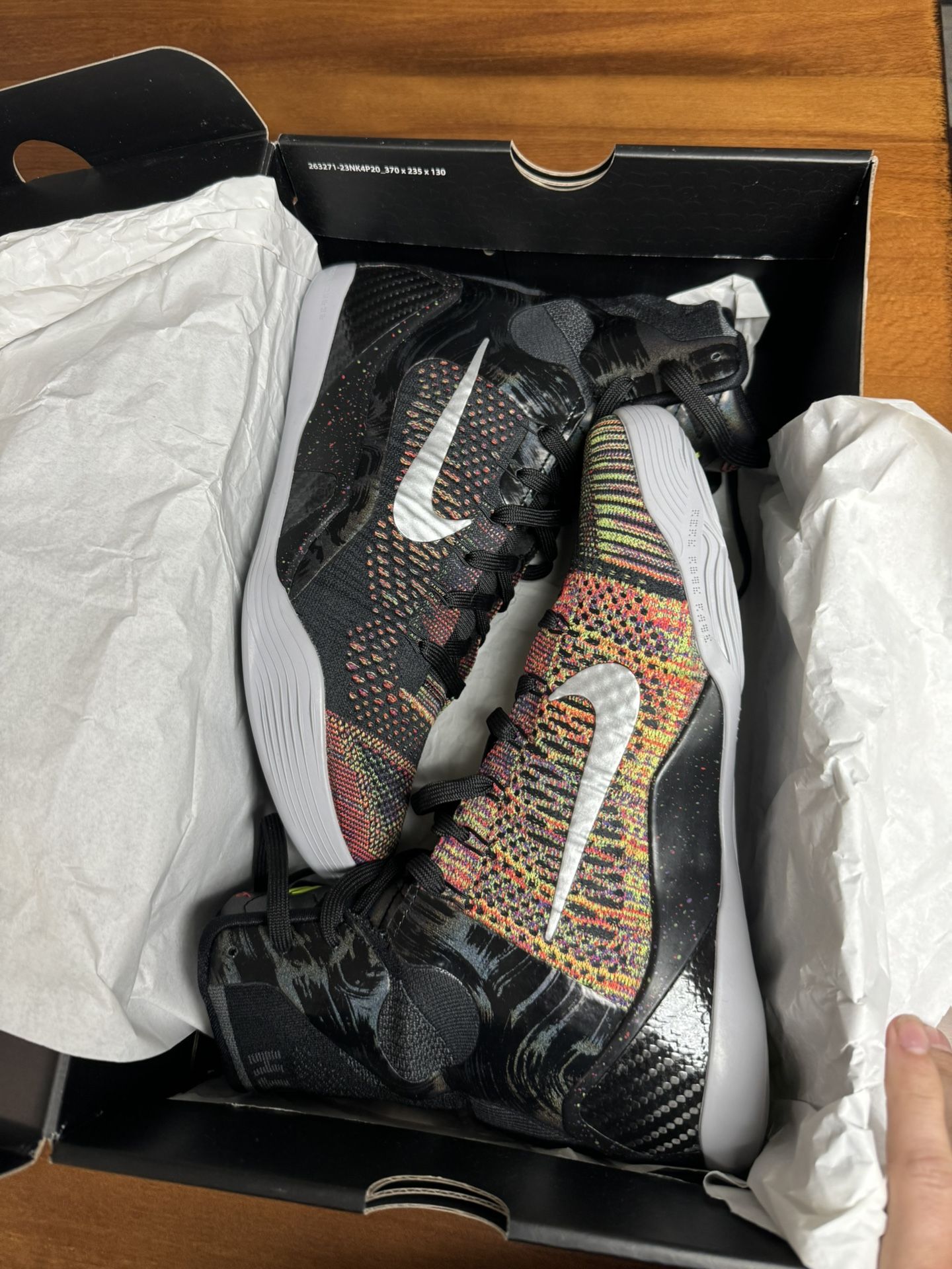 Kobe XI Masterpiece Size 9.