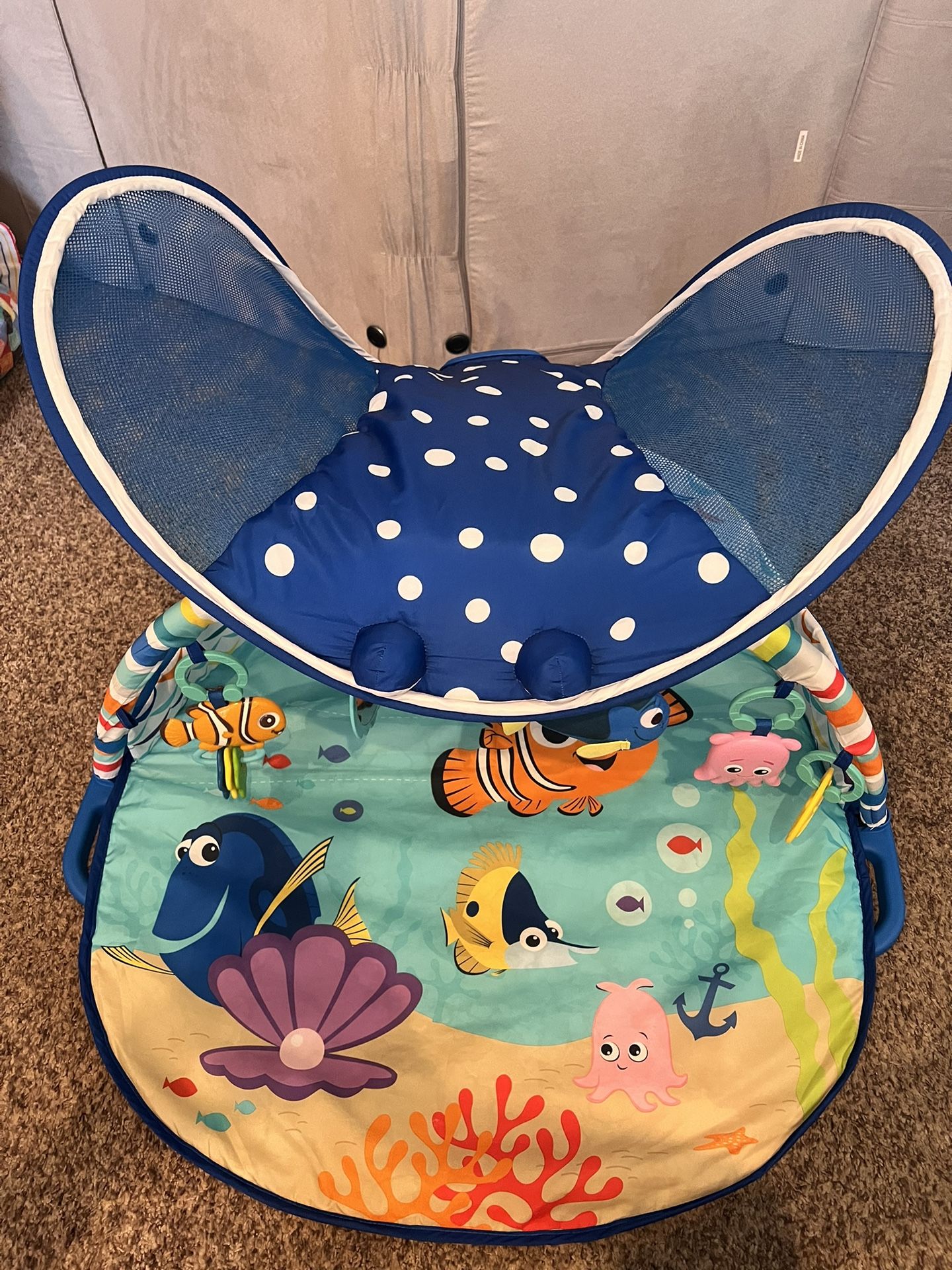 Disney finding Nemo Jr Ray Ocean Light & Music Gym