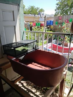 50 gallon turtle tub with basking area built in