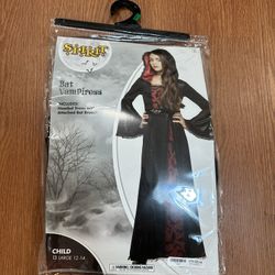 Halloween costumes - Bat Vampiress