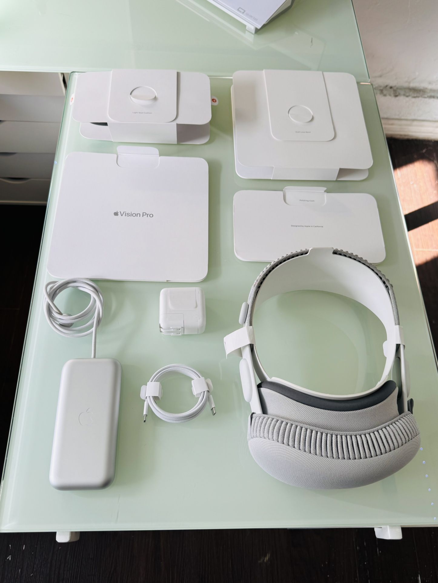 APPLE VISION PRO 256GB BUNDLE