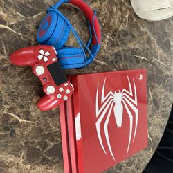 PlayStation 4 Pro Spiderman Edition 