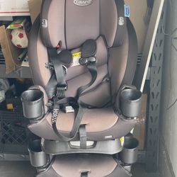 Graco  Car Seats