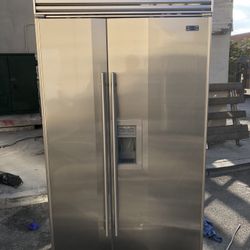 Sub Zero 42” Stainless Steel Built In Side By Side Refrigerator 