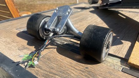 Electric Skateboard Truck with Hub Motors