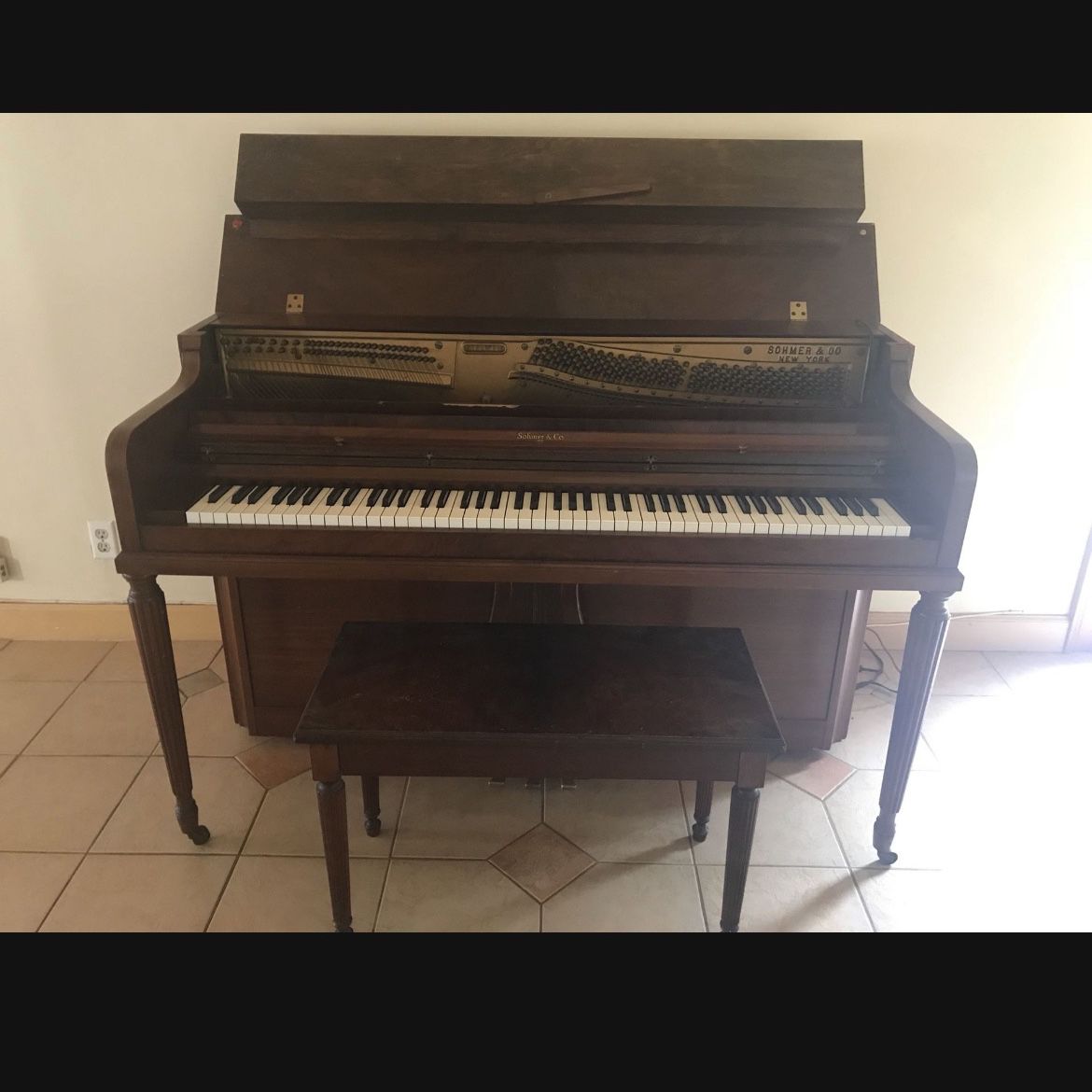 Sohmer 1980 Baby Grand Upright Piano