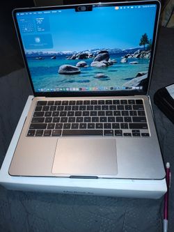 New 2025 Apple MacBook Air 13" (M4 Chip, 16GB RAM, 256GB SSD) – Silver