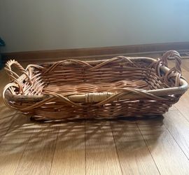 Wicker basket