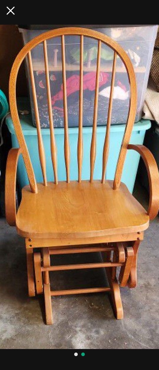 Beautiful Maple Wood Glider