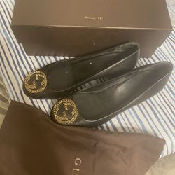 Gucci Shoes In Very Good Condition Comes With Box And Dust Bag Size 7