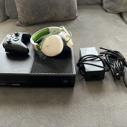Xbox One console !! 