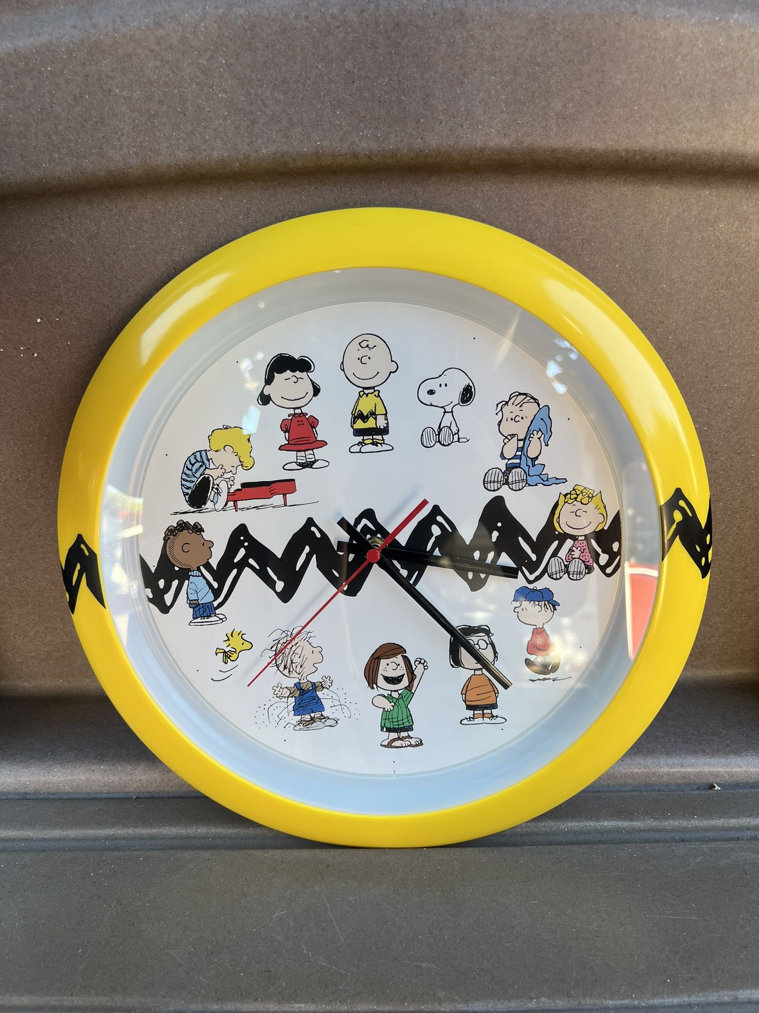 Peanuts Characters Zig Zag Yellow and Black 13 x 13 Acrylic Wall Clock