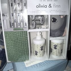 Macys Kids Bathroom Set $20