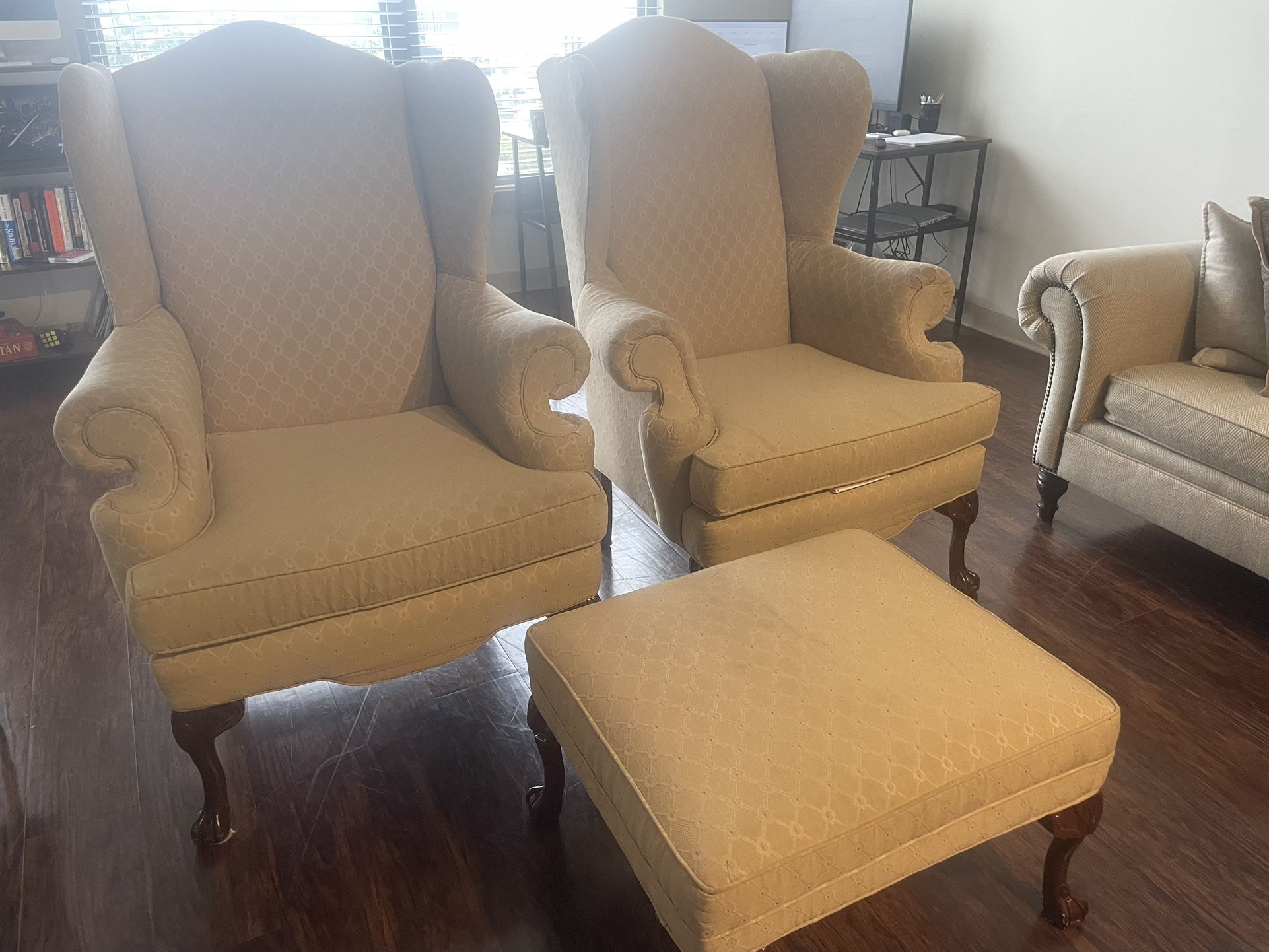 Wing Accent Chair (2) + Ottoman