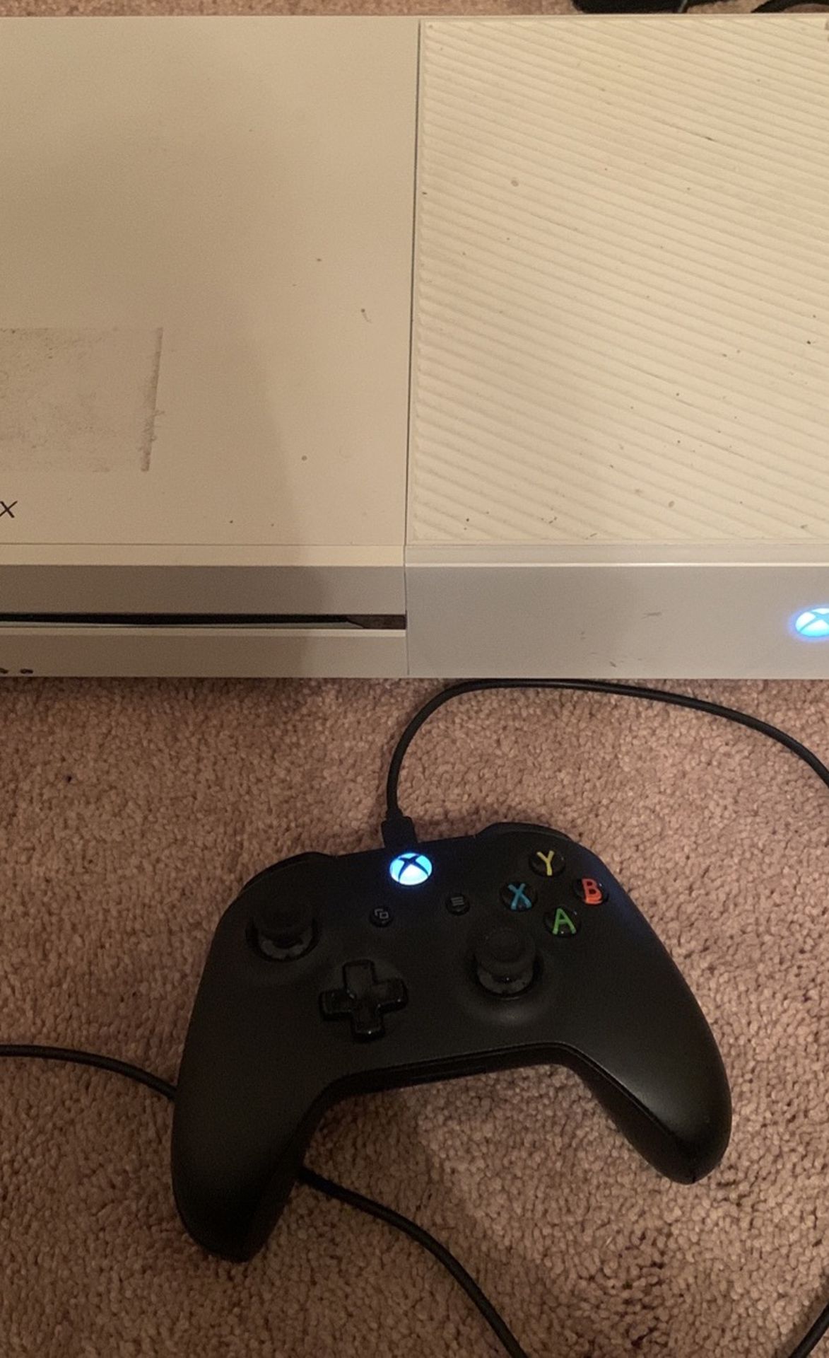 Xbox One w/controller