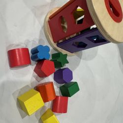 Melissa and Doug Match and Roll Shape Sorter