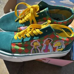 Simpson moe vans size 8.5 new 