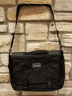 NEW! High Sierra Messenger Laptop Bag Purse