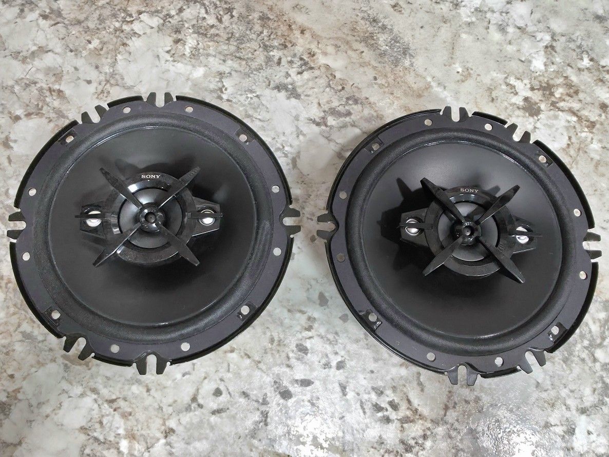 6" Round Sony 4Way Speaker Set