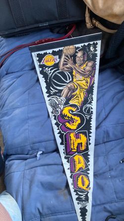 Vintage lakers flag