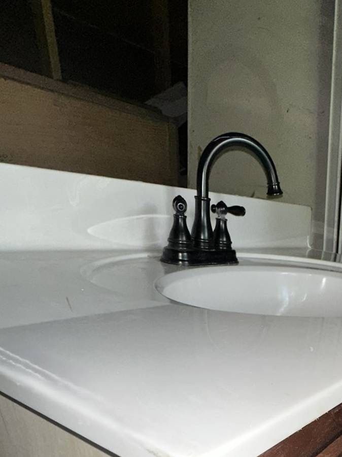Cultured marble single bowl vanity top in white with white basin