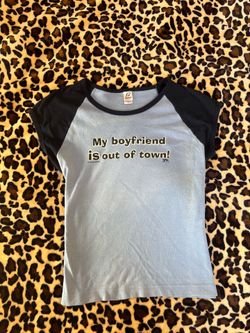 my boyfriend is out of town crop top