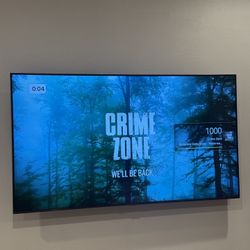 Samsung 55 Inch Fully Functioning tv With box And Remote. 