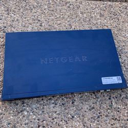 Net gear 24 Ports