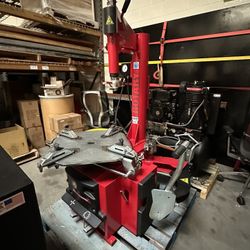 Brand New Rotary R146 Tire Changer **reduced Again**